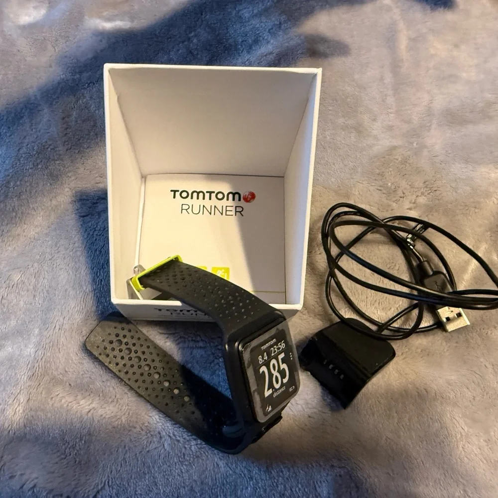 TomTom Runner Black GPS Watch